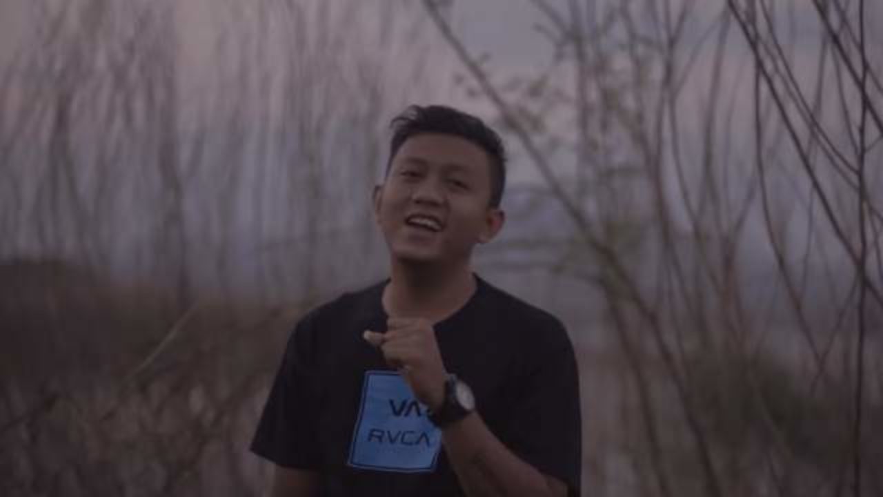 Lirik Lagu Caknan Sampek Tuek Arsia Lirik