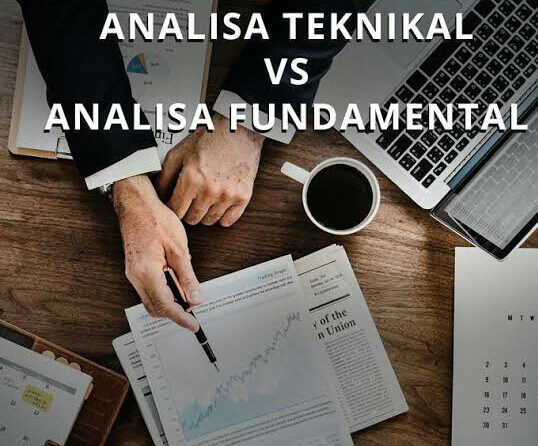 perbedaan analisis teknikal dan fundamental saham